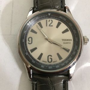 Bijoux Terner Men's Quartz Watch